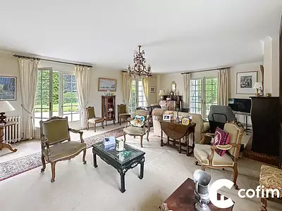 Maison, 250 m²