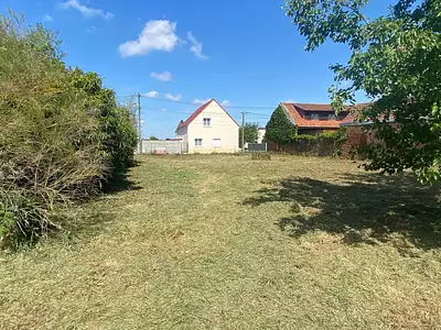 Terrain, 885 m²