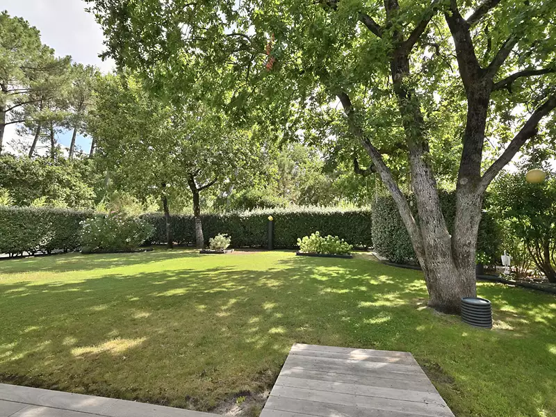 Maison, 176 m²