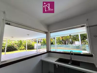 Maison, 116 m²