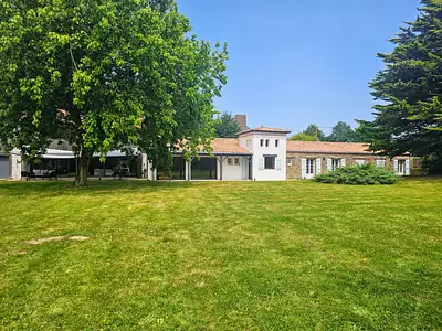 Maison, 457 m²