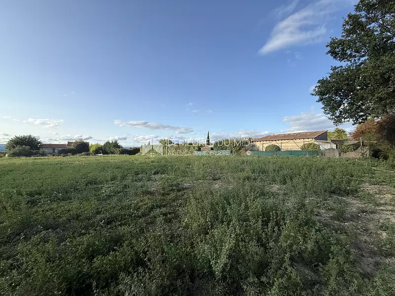 Terrain, 885 m²