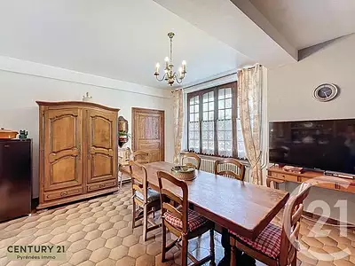 Maison, 424,6 m²