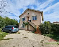 Maison, 221 m²