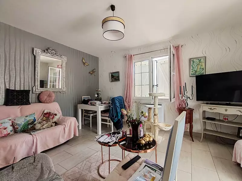 Maison, 445 m²