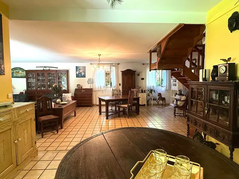 Maison, 192 m²