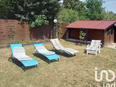 Maison, 166 m²