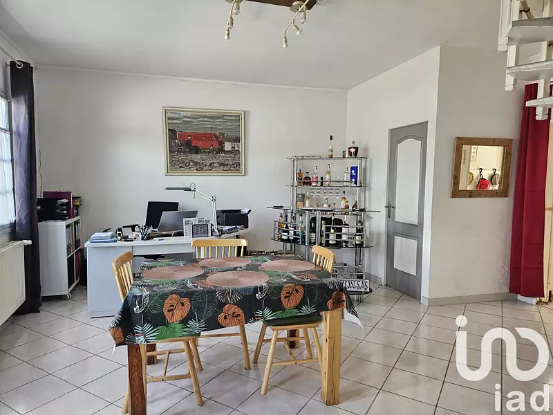 Maison, 162 m²