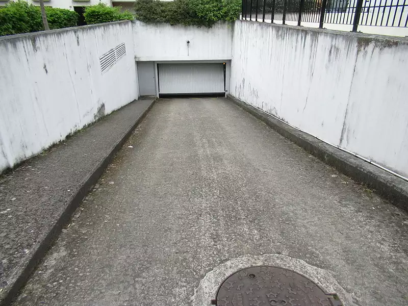 Parking, 12 m²