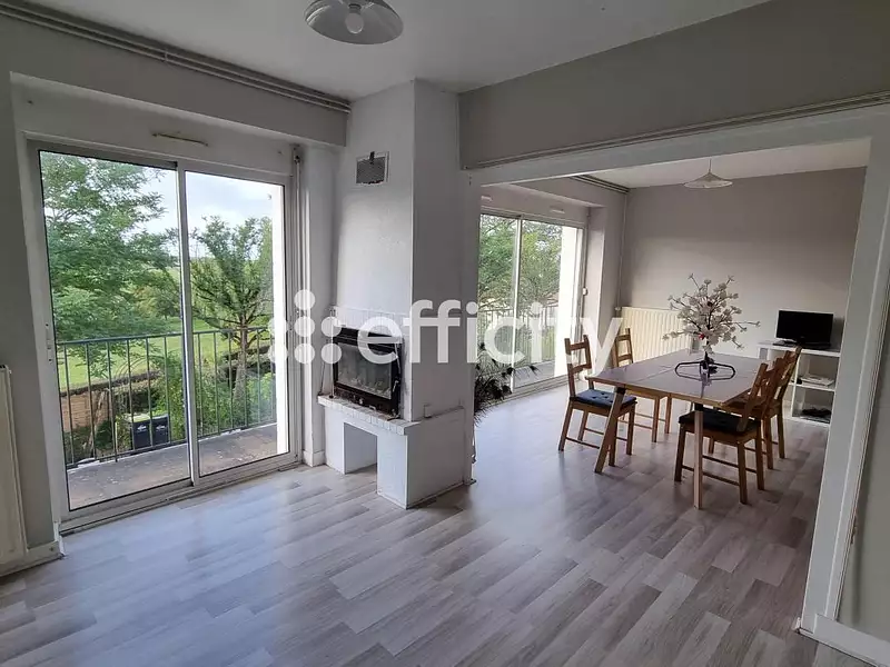 Maison, 205 m²