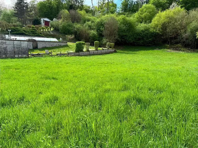 Terrain, 1 500 m²