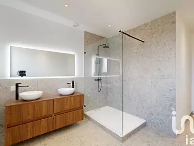 Maison, 228 m²