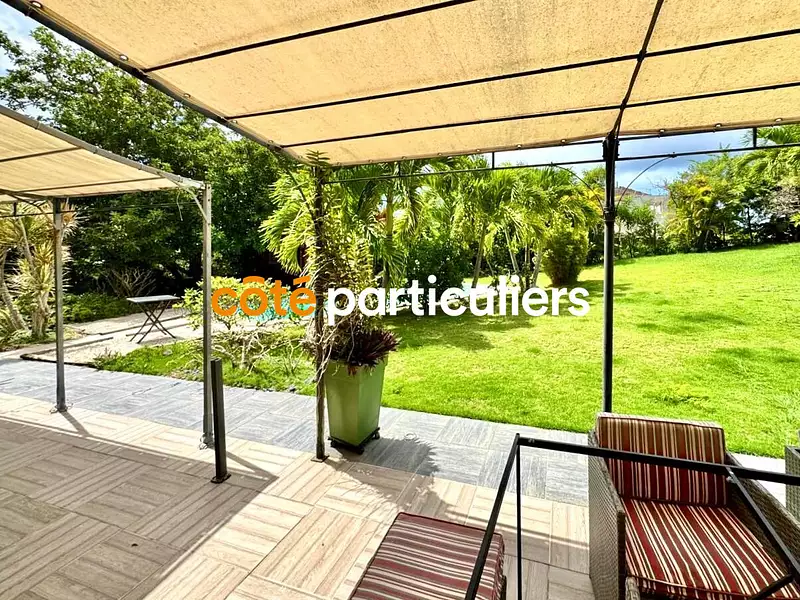 Maison, 160 m²