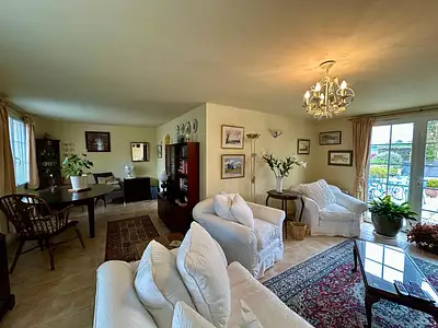 Maison, 268 m²