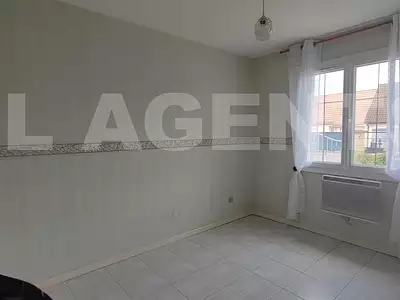 Maison, 174 m²