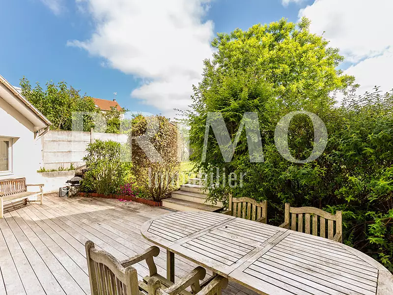 Maison, 170 m²