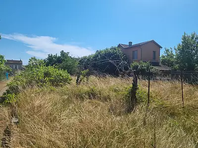 Terrain, 1 045 m²
