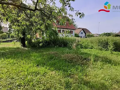 Terrain, 300 m²
