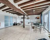 Maison, 240 m²