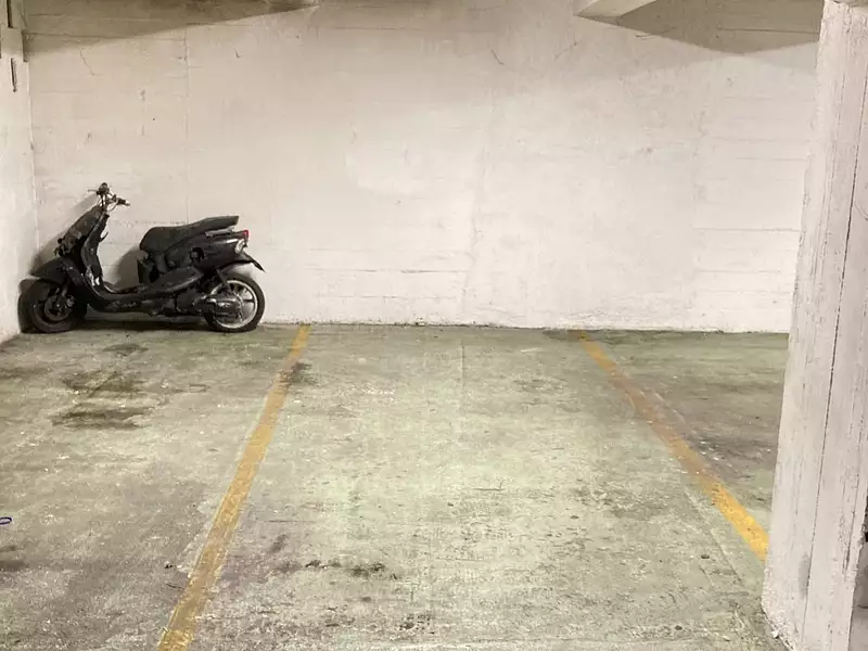 Parking, 9 m²