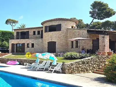Maison, 333 m²