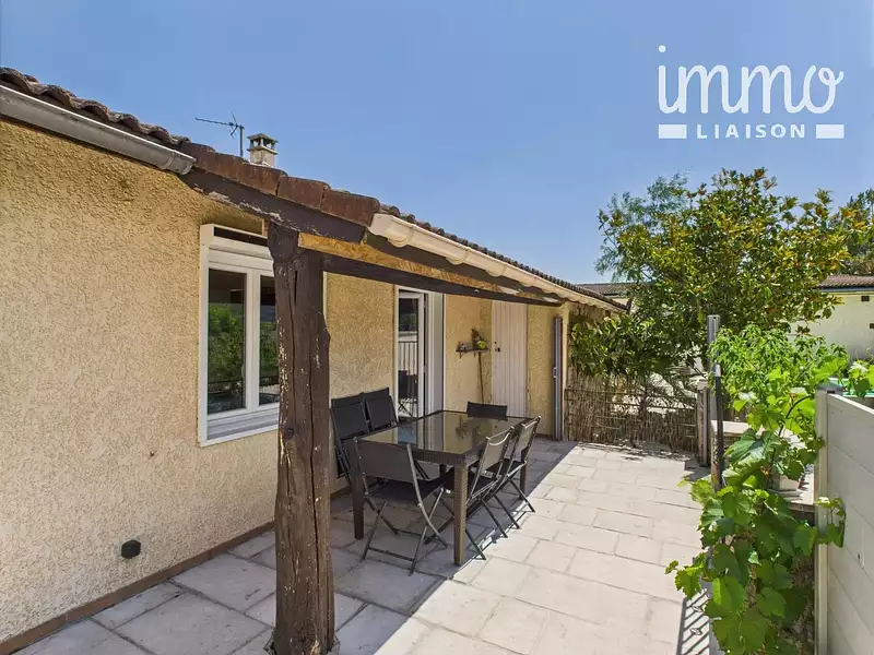 Maison, 250 m²