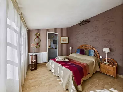 Maison, 220 m²