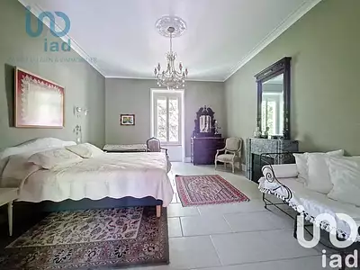 Maison, 280 m²