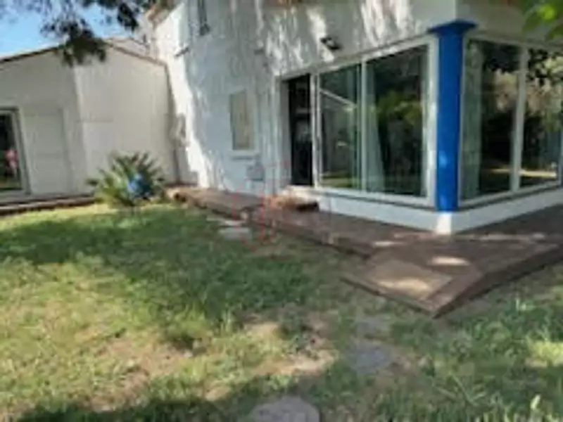 Maison, 200 m²