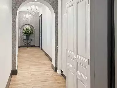 Maison, 1 225 m²