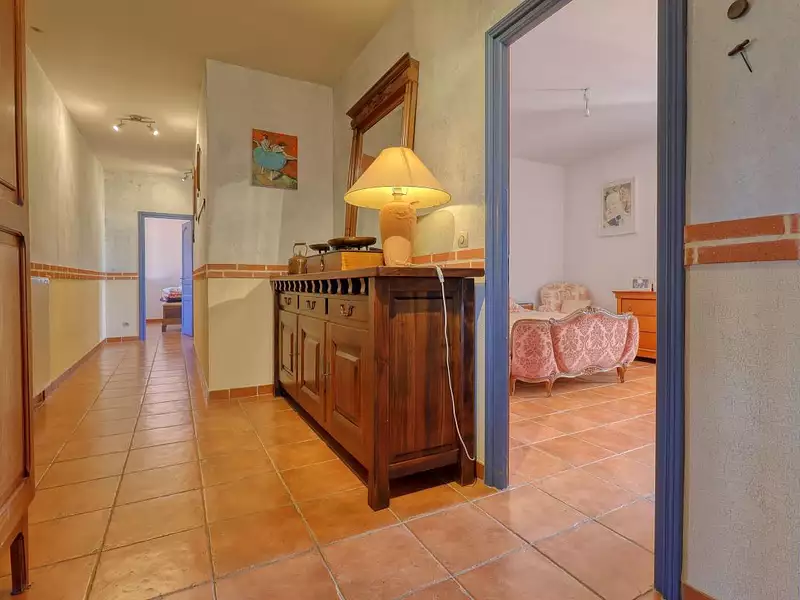 Maison, 254 m²