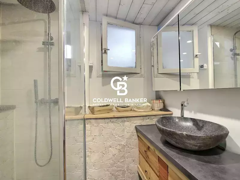 Maison, 165 m²