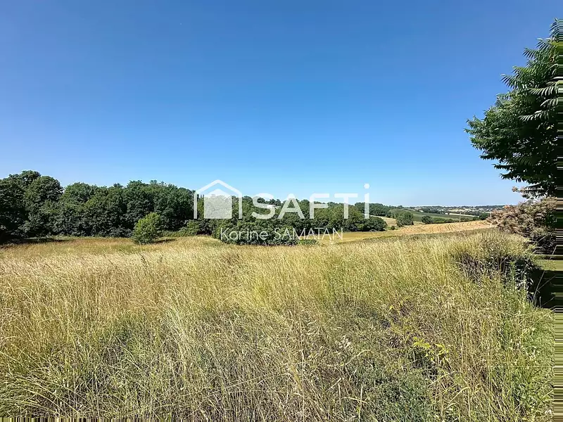Terrain, 667 m²