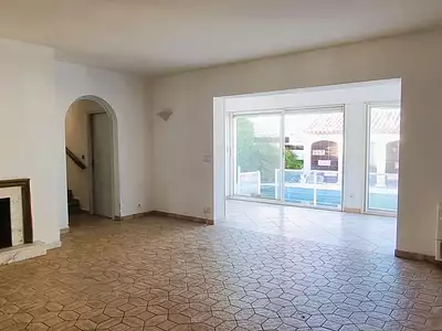 Maison, 165 m²