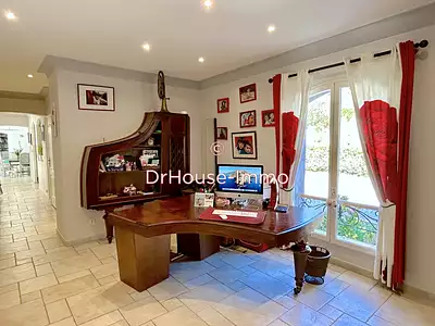 Maison, 200 m²