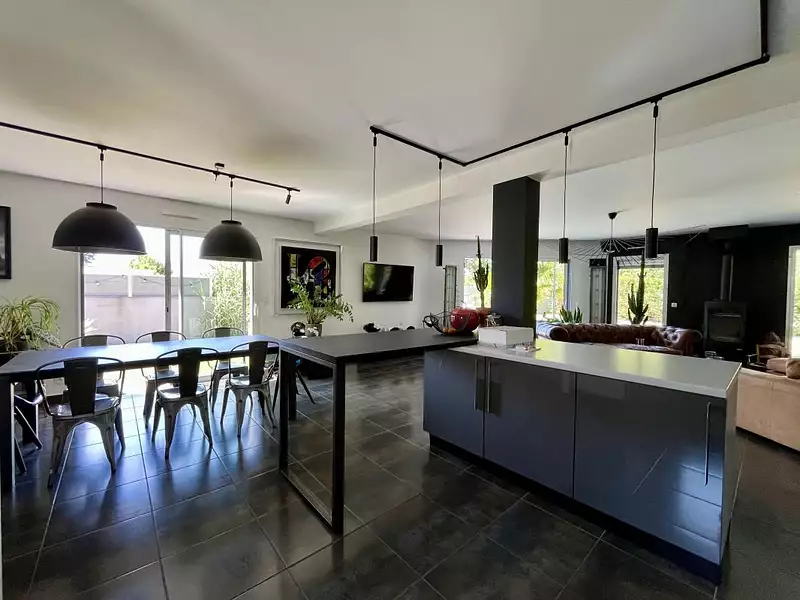 Maison, 160 m²