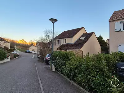 Maison, 106 m²