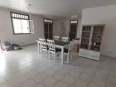 Maison, 106 m²