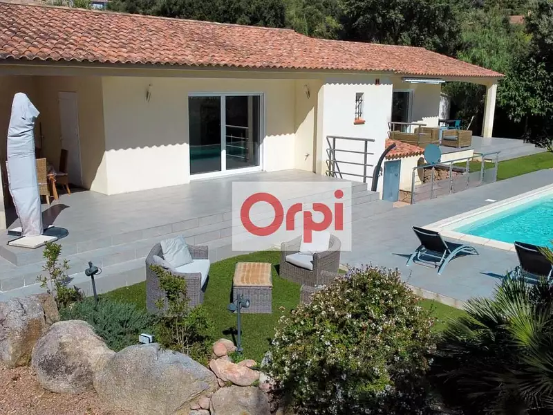 Maison, 124 m²