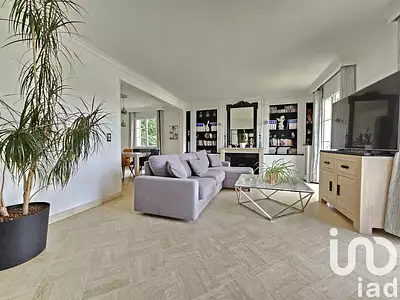 Maison, 163 m²