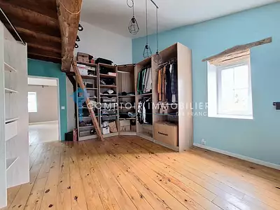 Maison, 250 m²