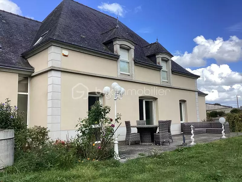 Maison, 310 m²