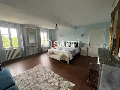 Maison, 373 m²