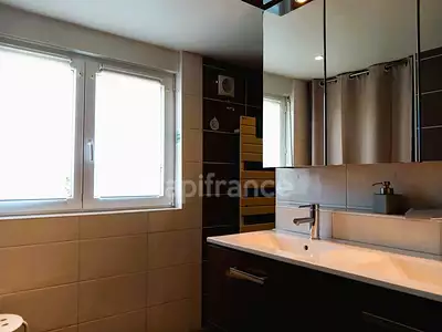 Maison, 190 m²
