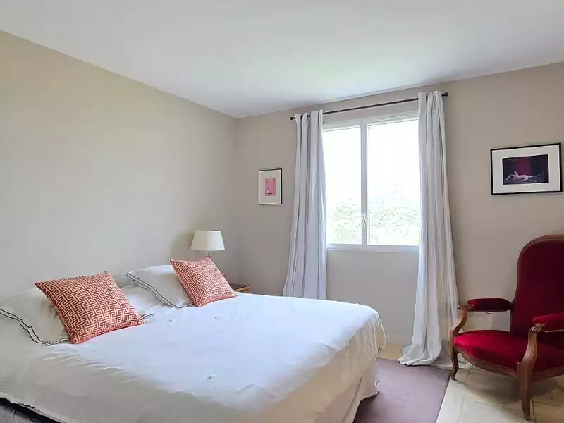 Maison, 198 m²