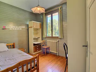 Maison, 146 m²