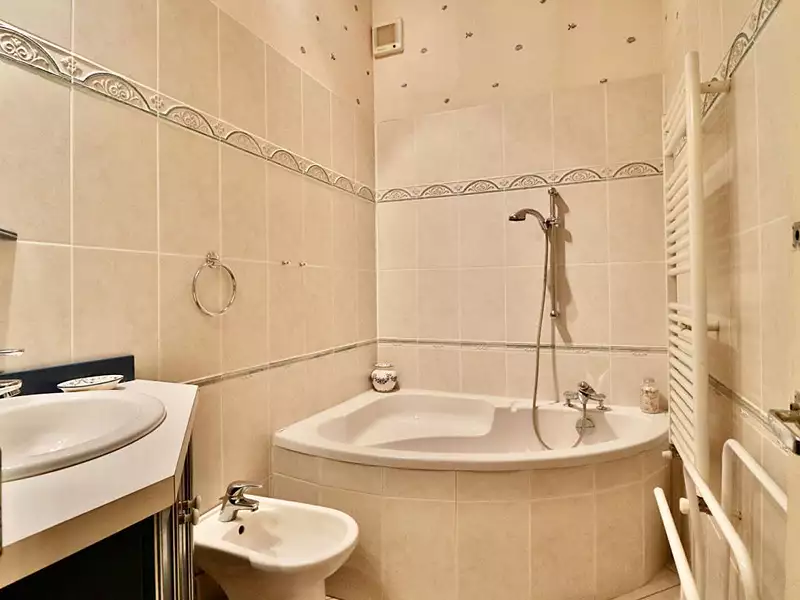 Appartement, 144 m²
