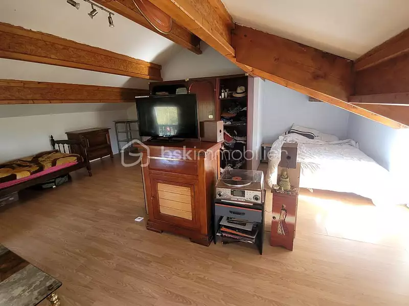 Maison, 245 m²