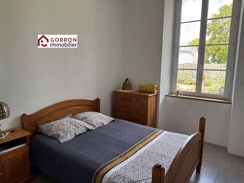Maison, 255 m²
