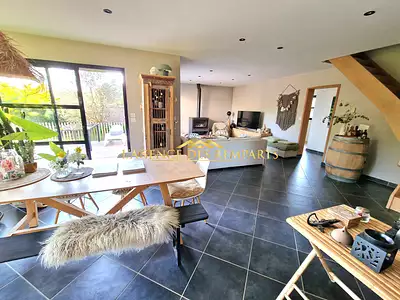 Maison, 165 m²